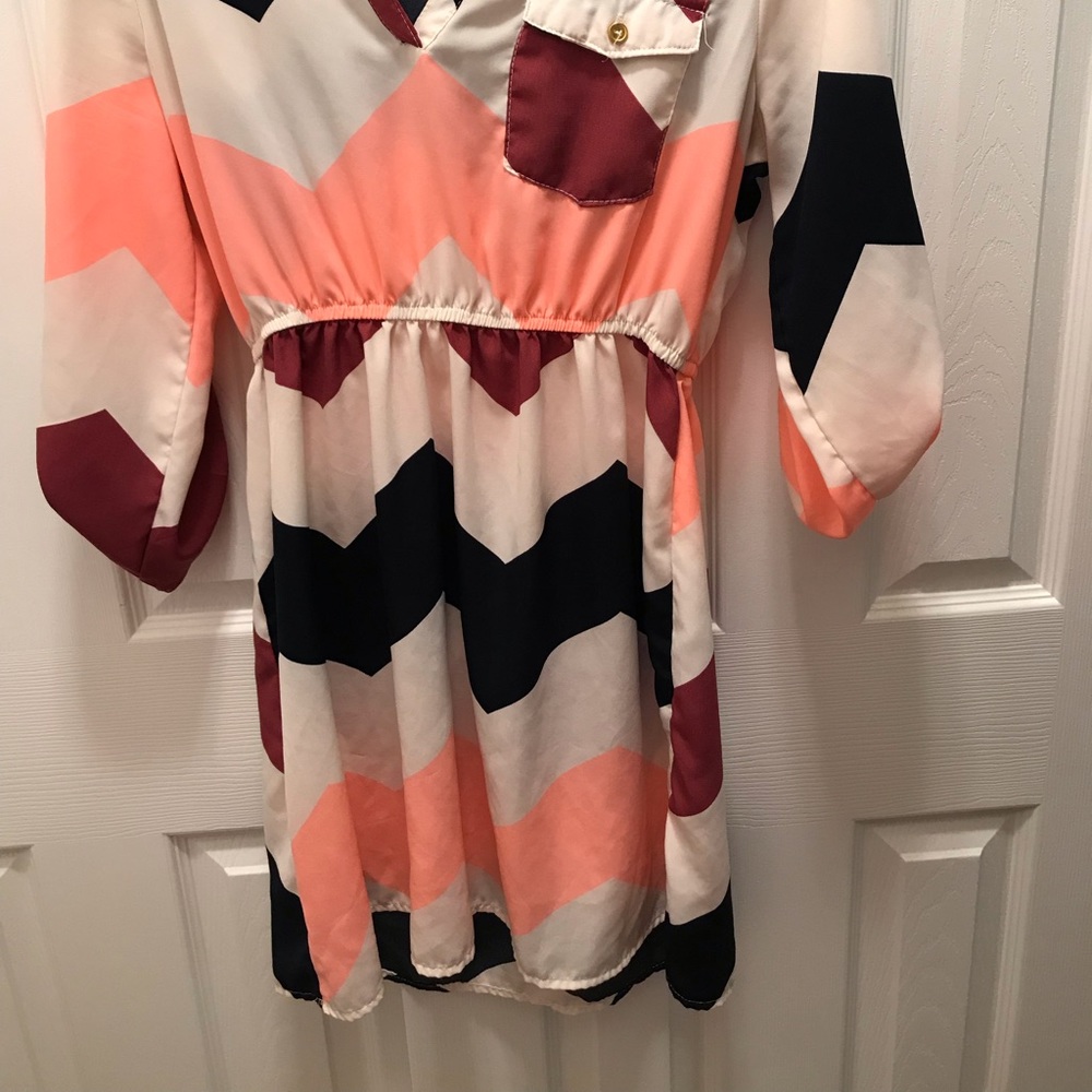Dress - Picture 2 of 2